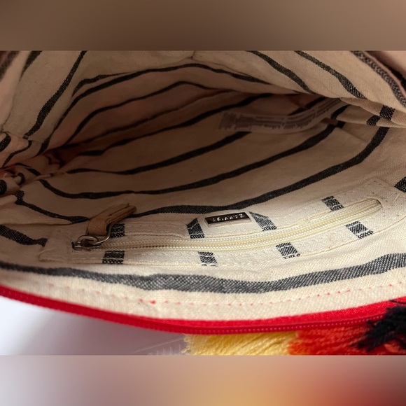 Bohemian embroidered clutch purse! - Picture 8 of 8